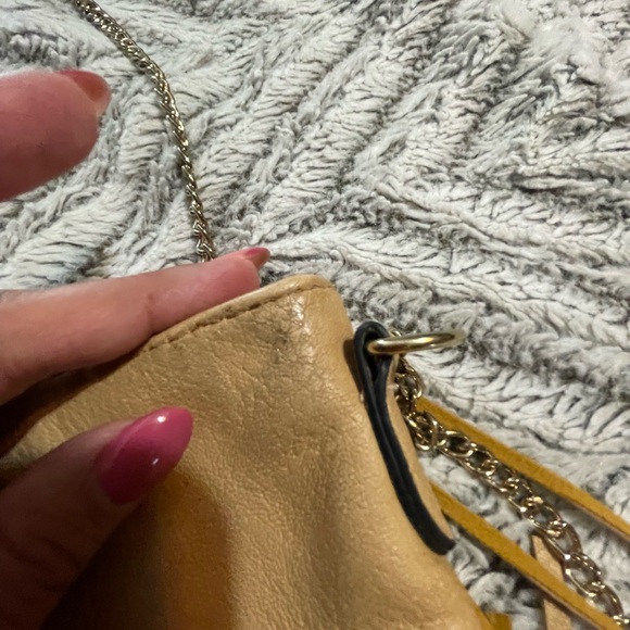 Purse - Picture 4 of 9